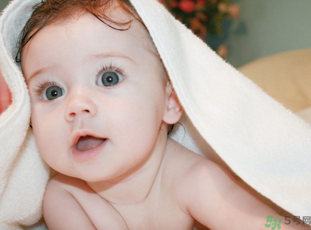 坐月子能洗頭嗎？坐月子有什么禁忌？