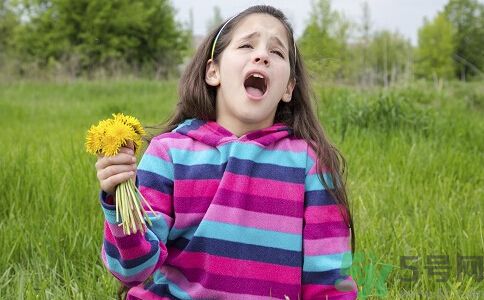 花粉過(guò)敏怎么辦？花粉過(guò)敏的癥狀？