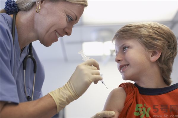 水痘減活疫苗是水痘疫苗嗎？水痘減活疫苗是問題疫苗嗎？