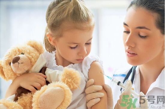 國(guó)產(chǎn)宮頸癌疫苗在哪里可以打?宮頸癌疫苗在國(guó)內(nèi)哪里打?.jpg 國(guó)產(chǎn)宮頸癌疫苗在哪里可以打?宮頸癌疫苗在國(guó)內(nèi)哪里打?.jpg