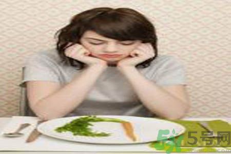 不吃晚飯能減肥嗎？不吃晚飯的害處？