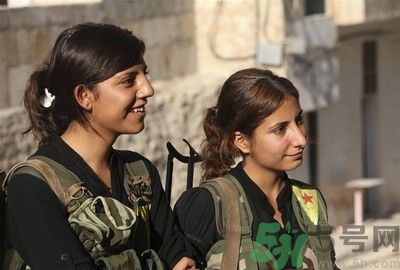 公交車遇到色狼怎么辦？防色狼手冊教你一招搞定！