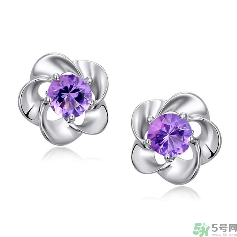 耳環(huán)適合臉型氣質(zhì)最重要？不同臉型適合什么耳環(huán)？