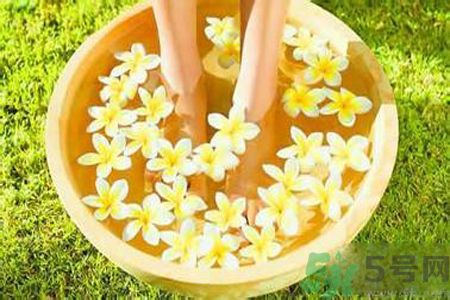 泡腳有什么好處？泡腳有什么禁忌？
