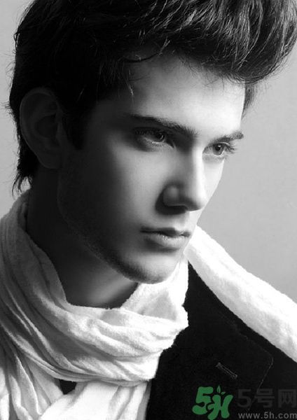 讓妻子最易出軌8種男人你知道？女人要擦亮眼睛！