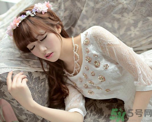 來月經(jīng)全身酸痛怎么回事？來月經(jīng)全身酸痛怎么辦？