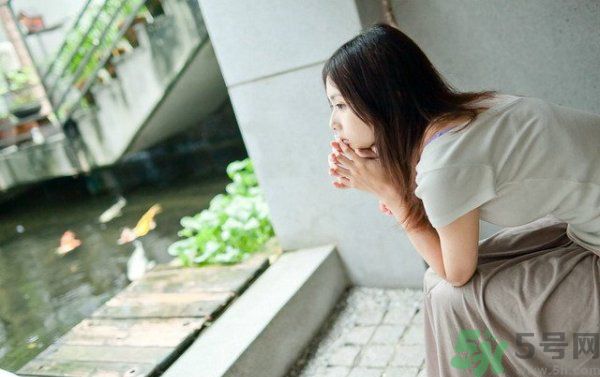 月經(jīng)推遲怎么辦？月經(jīng)推遲是什么原因？