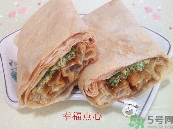 香椿雞蛋餅怎么做？香椿煎蛋餅做才能好吃？