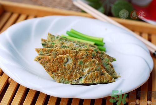 香椿雞蛋餅怎么做？香椿煎蛋餅做才能好吃？