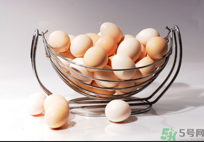 高血脂可以吃雞蛋嗎？高血脂可以喝牛奶嗎？