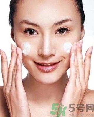 為什么會長痘痘？痘痘有哪幾種類型的？