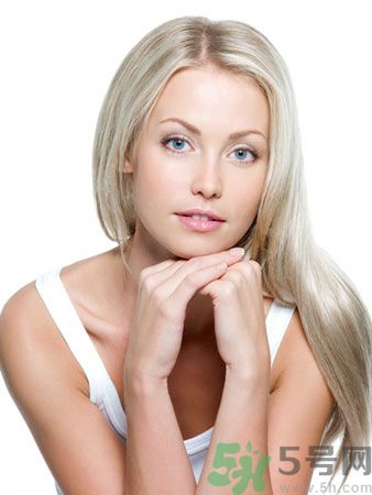 臉上長(zhǎng)斑的原因是什么？長(zhǎng)斑要注意什么？