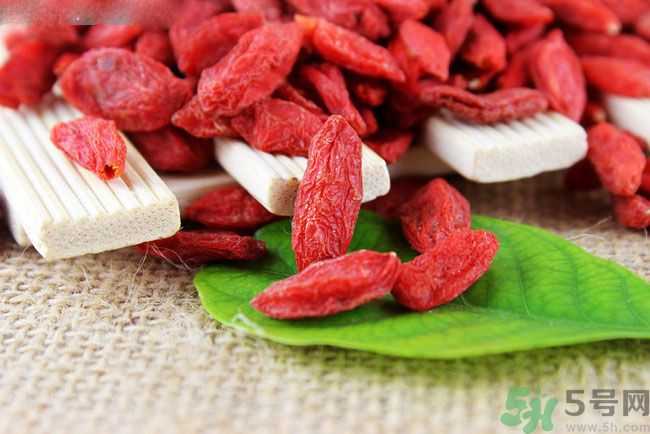 補(bǔ)氣血的中藥有哪些？哪些中藥補(bǔ)氣血？