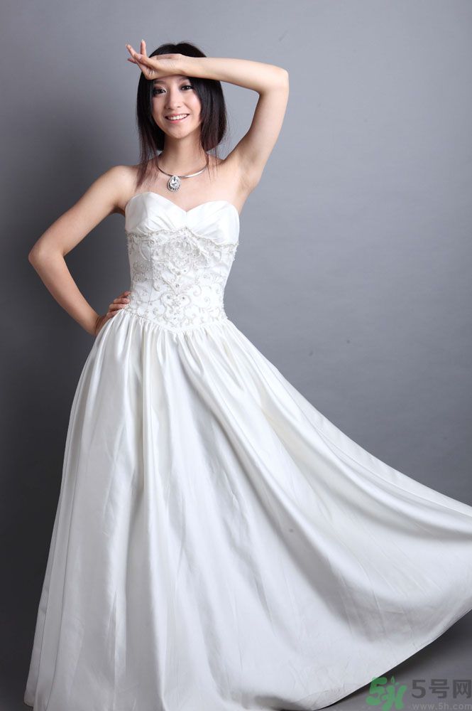 女生為什么看起來比男生高？女生的平均身高是多少？