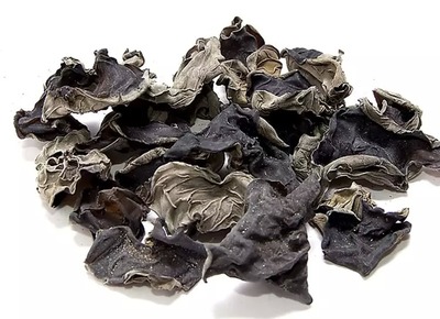 黑木耳是不是越黑越好？怎么挑選黑木耳？