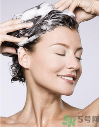 晚上可以洗頭嗎？晚上洗頭好不好？