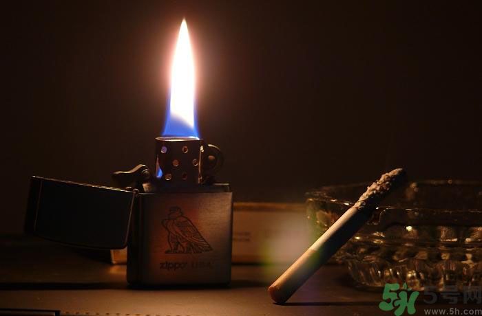 胃潰瘍可以抽煙嗎？胃潰瘍抽煙好嗎？