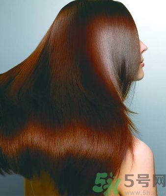 頭發(fā)干枯是為什么？頭發(fā)干枯的原因？