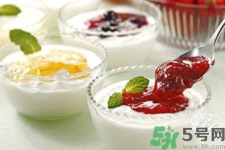 痛風可以喝酸奶嗎？痛風喝酸奶好嗎？