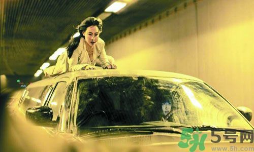 張柏芝為什么失控？張柏芝復出影壇的原因是什么？