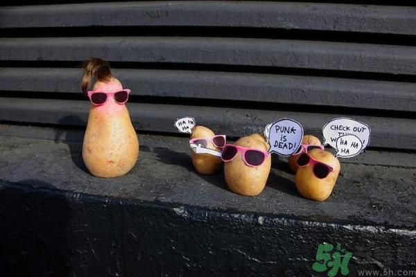 土豆變綠還能吃嗎？土豆變綠有什么危害？