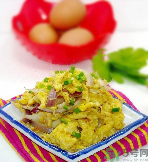 洋蔥可以和魚一起吃嗎？洋蔥不可以和什么一起吃？