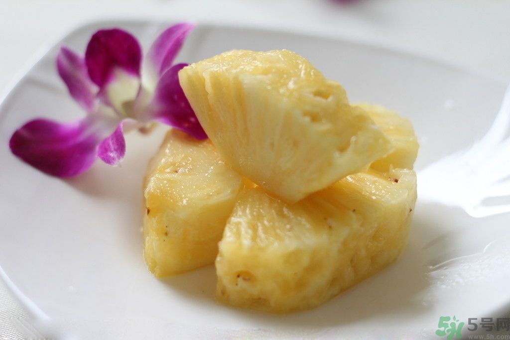 菠蘿可以放冰箱嗎？菠蘿應(yīng)該怎么保存？