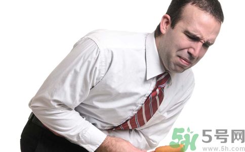 胃脹打嗝怎么辦？胃脹打嗝的偏方有哪些？