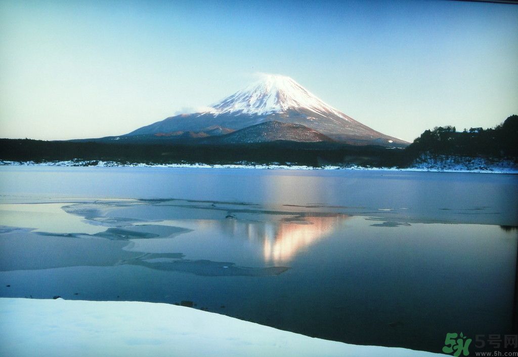 中國(guó)人赴日或免簽是怎么回事？日本有什么好玩的地方？