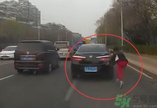 碰瓷影后是怎么回事？遇到碰瓷怎么辦？