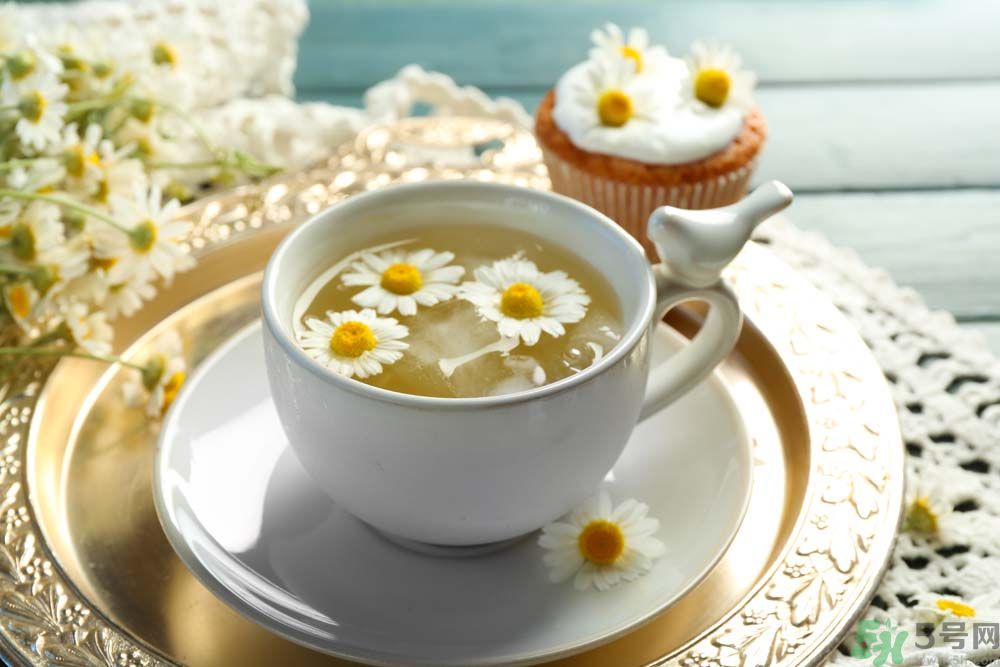 牡丹花可以和菊花一起泡嗎？牡丹花和菊花一起泡茶好嗎？