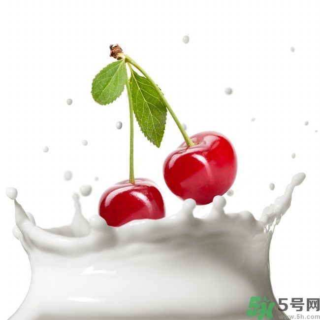 吃肉可以喝酸奶嗎？喝酸奶好不好？