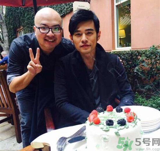 強(qiáng)直性脊柱炎能治好嗎?強(qiáng)直性脊柱炎的癥狀及治療方法 強(qiáng)直性脊柱炎能治好嗎?強(qiáng)直性脊柱炎的癥狀及治療方法