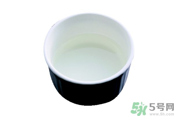 牛奶過期了還能怎么利用？牛奶能去魚腥味嗎？