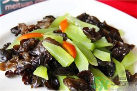 萵筍可以和木耳一起炒嗎？萵筍和木耳一起炒好嗎？