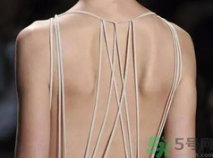 蝴蝶骨怎么練?蝴蝶骨怎么練出來(lái)圖解.png 蝴蝶骨怎么練?蝴蝶骨怎么練出來(lái)圖解.png