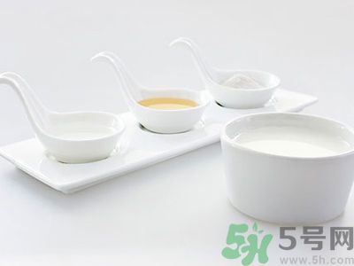 牛奶和酸奶哪個更加健康？牛奶和酸奶哪個更好？