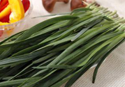 韭菜是辛辣食物嗎?韭菜是不是辛辣的食物?