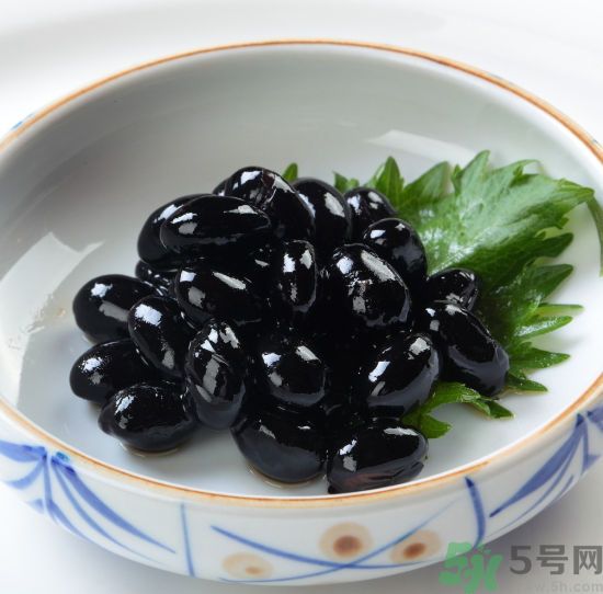 黑豆要泡多久才會(huì)軟？黑豆要越泡越久嗎？