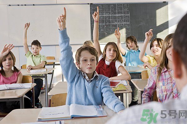 高中生上課容易走神怎么辦？高中生上課如何提高注意力？