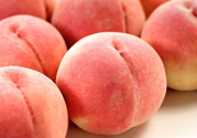 桃子是熱性還是涼性水果？吃桃子有什么好處？