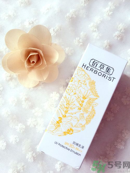 干性皮膚用佰草集防曬霜哪個(gè)好？干性皮膚用佰草集防曬霜好嗎？