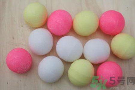 樟腦丸對人體有害嗎？樟腦丸對人體的危害有哪些？