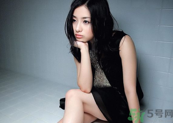 大齡女怎么提高卵子質(zhì)量？大齡女備孕需要注意什么？