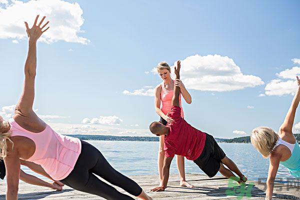 1461129479412895.jpg bld121929.jpg