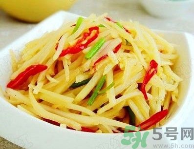 土豆皮變綠還可以吃？土豆發(fā)青吃了會中毒嗎？