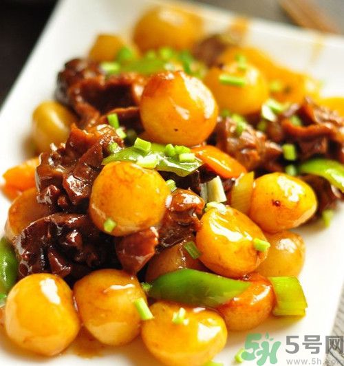 土豆皮變綠還可以吃？土豆發(fā)青吃了會中毒嗎？