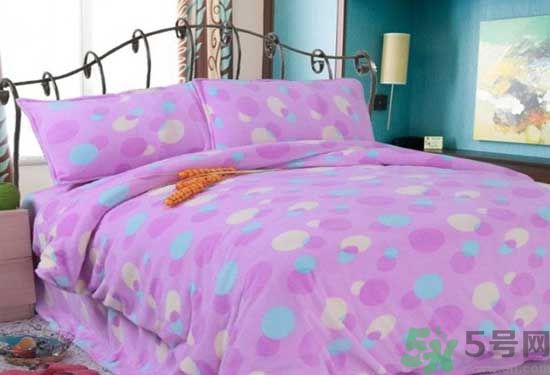 多久曬一次被子才好？曬被子要注意什么？