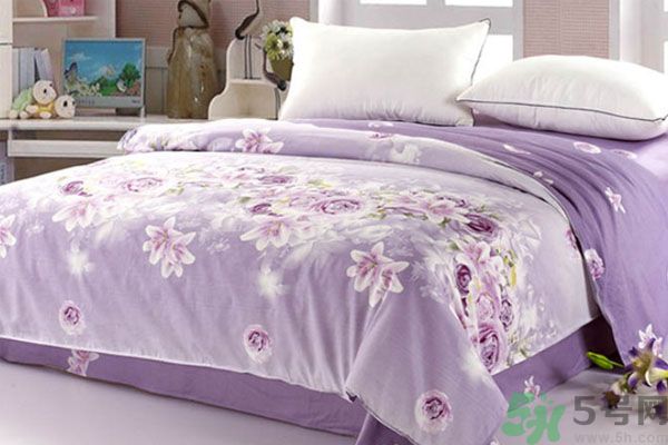 多久曬一次被子才好？曬被子要注意什么？