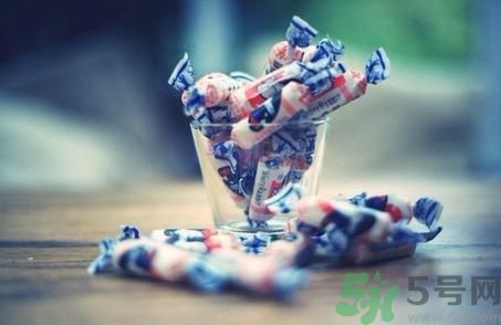 大白兔原東家翁懋 景區(qū)被猴蹬石頭砸中身亡怎么回事？